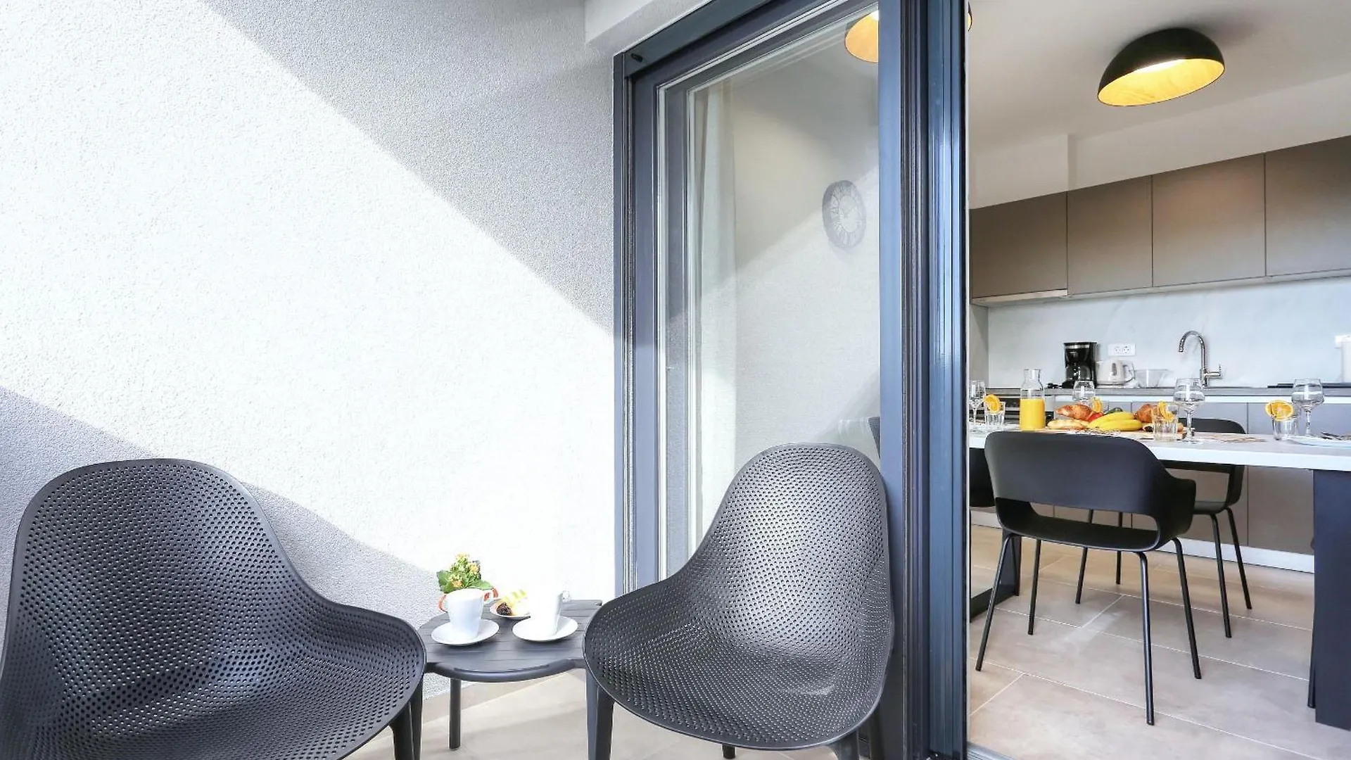 Apartments Bonaca With Jacuzzi Privlaka