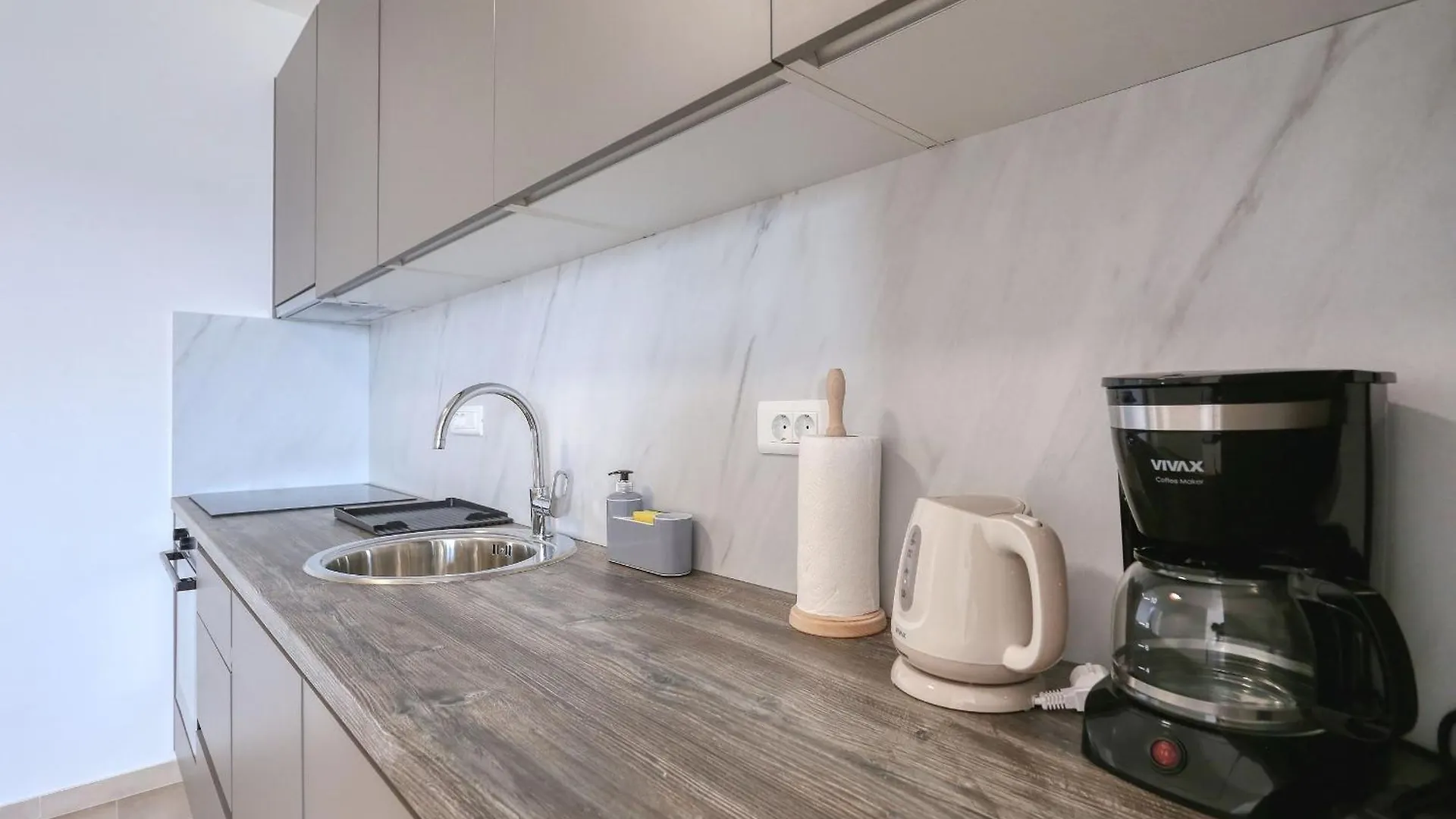 Apartments Bonaca With Jacuzzi Privlaka